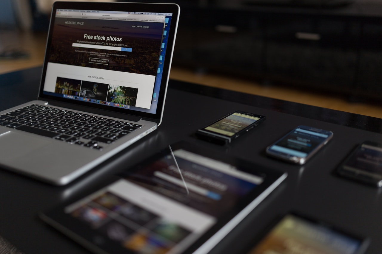 ¿Cómo adaptar tu negocio al entorno digital?